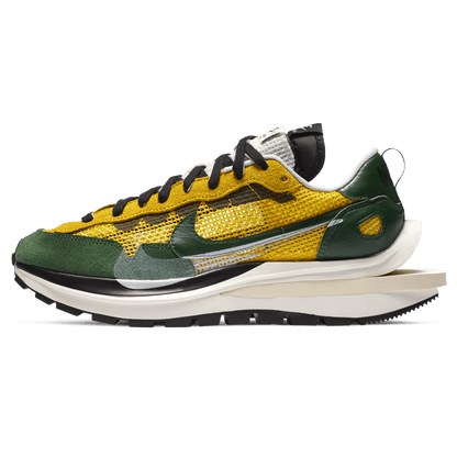 Sacai x Nike VaporWaffle 'Tour Yellow' — UK 3 | EU 35.5 | US 3.5 — Front View