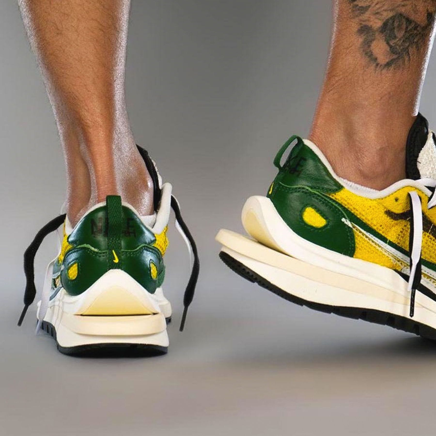 Sacai x Nike VaporWaffle 'Tour Yellow' — UK 3 | EU 35.5 | US 3.5 — Alternate View 8