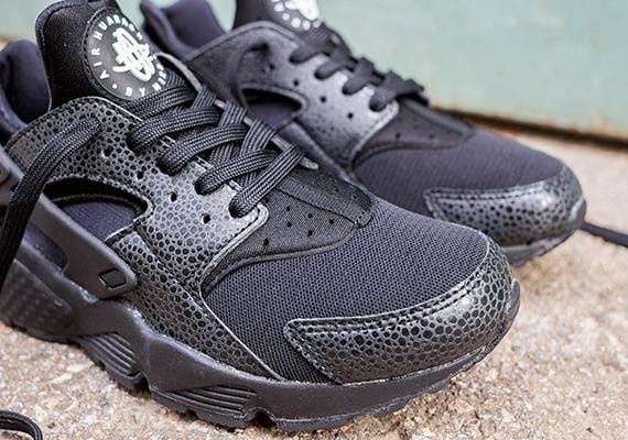 Nike Air Huarache WMNS Black Lizard-Safari — UK 2.5 | EU 35.5 | US 5 — Top View