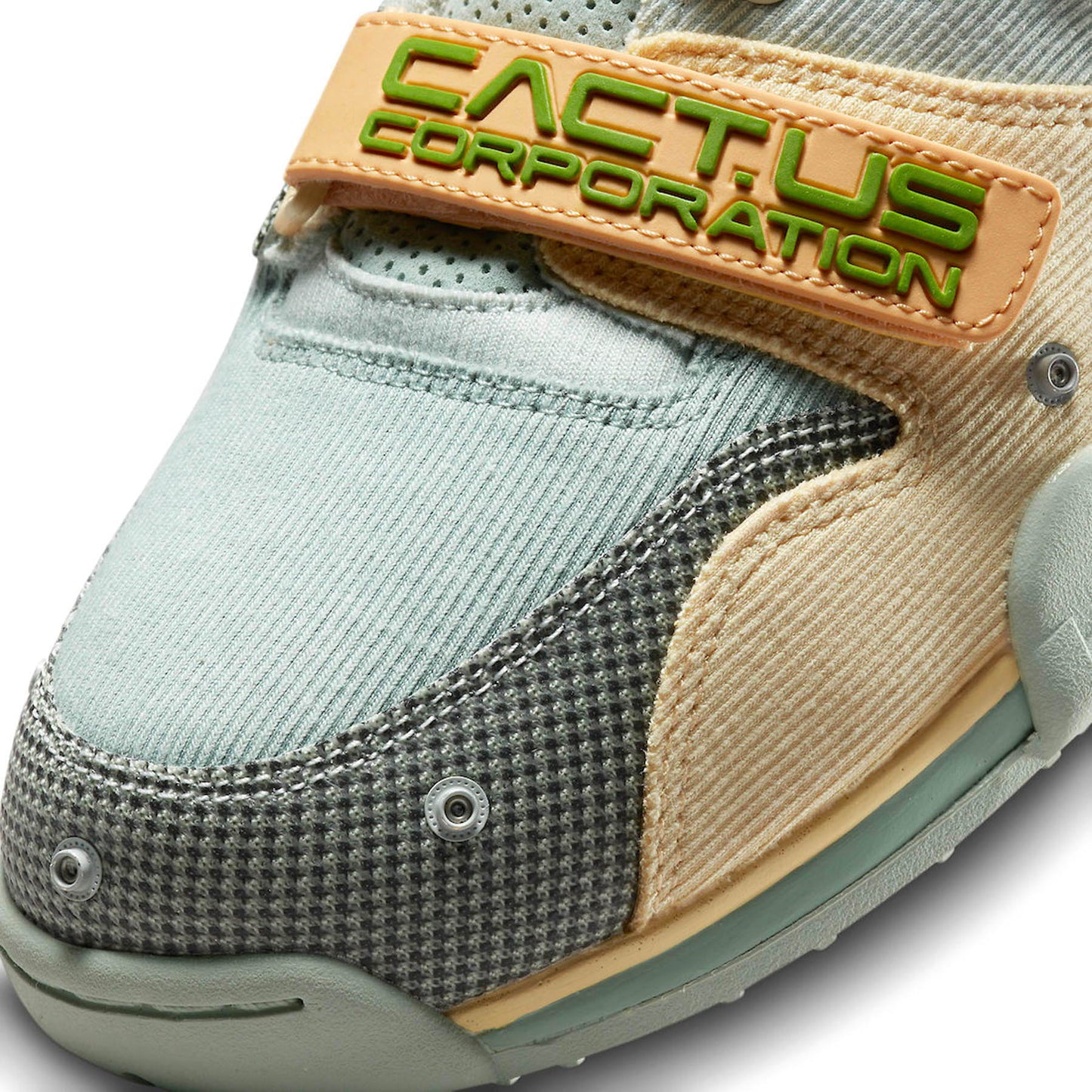 Travis Scott x  Nike Air Trainer 1 SP 'Grey Haze' — UK 3 | EU 35.5 | US 3.5 — Lifestyle View