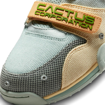 Travis Scott x  Nike Air Trainer 1 SP 'Grey Haze' — UK 3 | EU 35.5 | US 3.5 — Lifestyle View