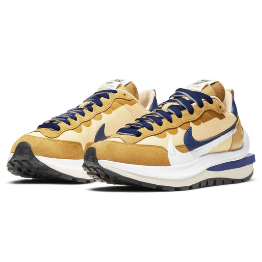 sacai x Nike VaporWaffle 'Sesame Blue Void' — UK 3 | EU 35.5 | US 3.5 — Side View