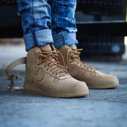 NIKE AIR FORCE 1 HIGH '07 LV8 Flax & Outdoor Green — UK 3 | EU 35.5 | US 3.5 — Alternate View 9