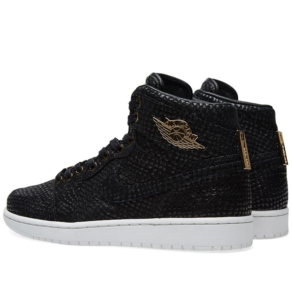 Air Jordan 1 Pinnacle 'Black & Metallic Gold' — UK 3 | EU 35.5 | US 3.5 — Lifestyle View
