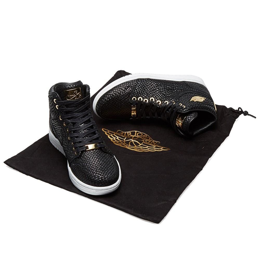 Air Jordan 1 Pinnacle 'Black & Metallic Gold' — UK 3 | EU 35.5 | US 3.5 — Detail View