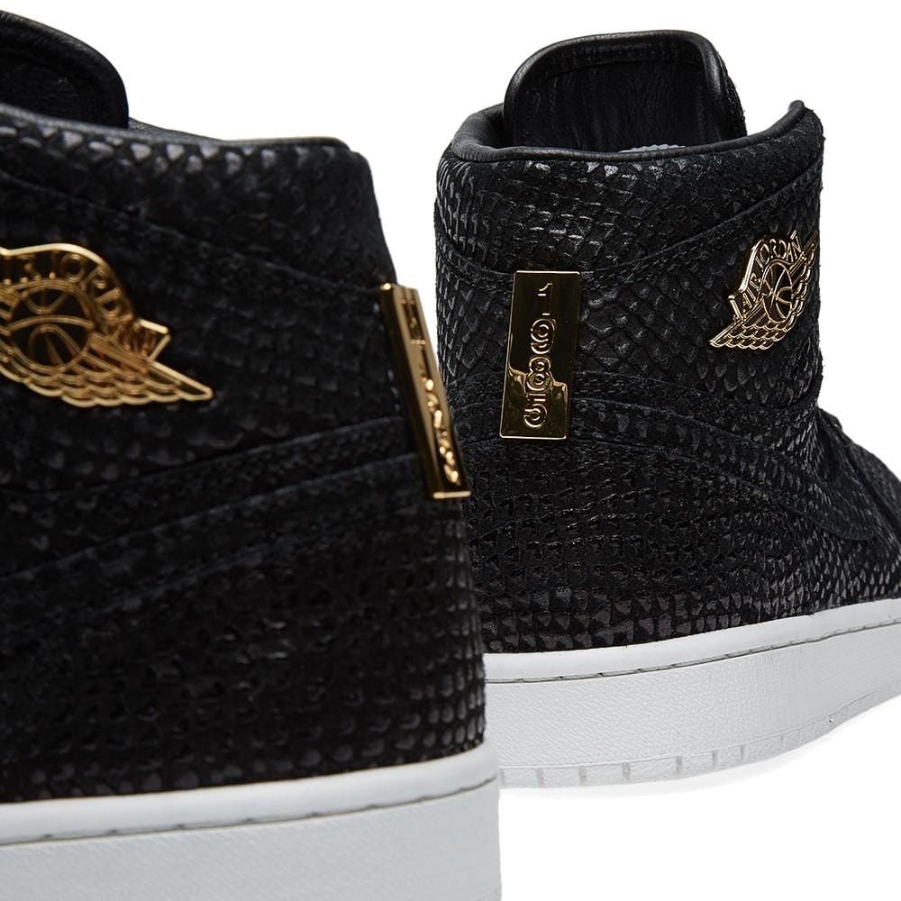 Air Jordan 1 Pinnacle 'Black & Metallic Gold' — UK 3 | EU 35.5 | US 3.5 — Top View
