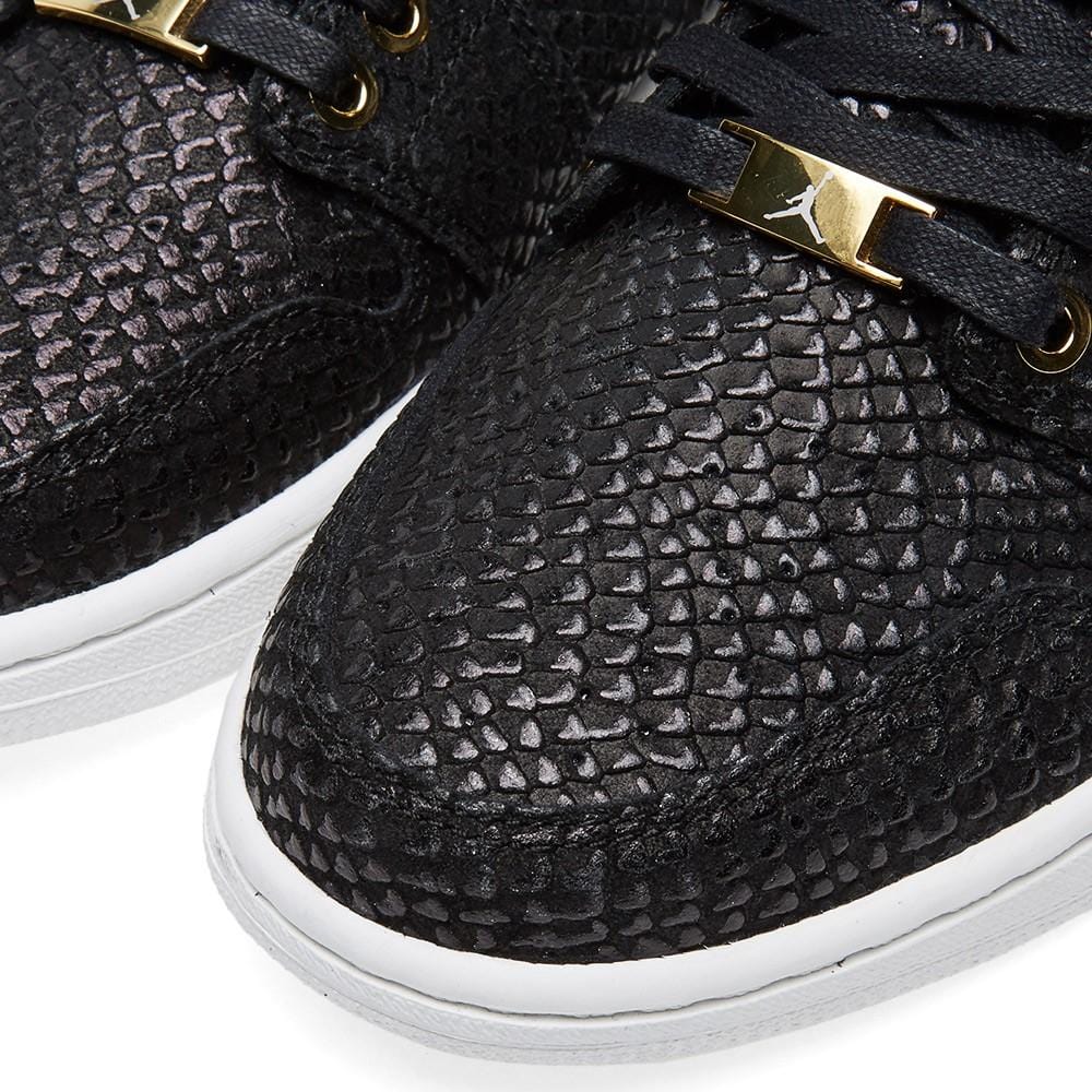 Air Jordan 1 Pinnacle 'Black & Metallic Gold' — UK 3 | EU 35.5 | US 3.5 — Side View
