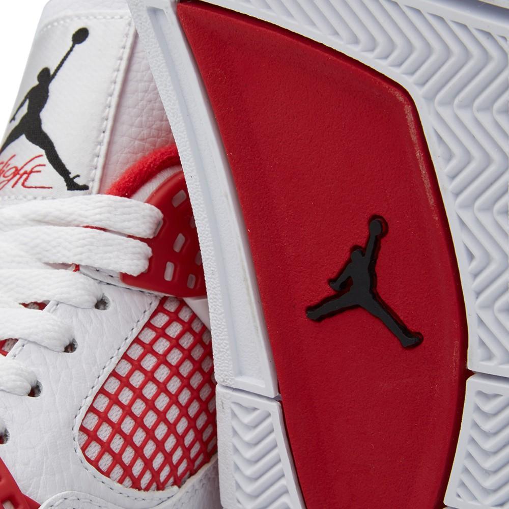 AIR JORDAN 4 RETRO 'ALTERNATE 89' — UK 3 | EU 35.5 | US 3.5 — Lifestyle View