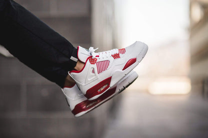 AIR JORDAN 4 RETRO 'ALTERNATE 89' — UK 3 | EU 35.5 | US 3.5 — Alternate View 7