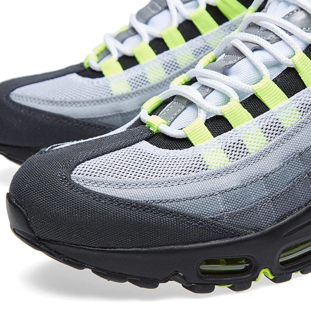 NIKE AIR MAX 95 V SP 'PATCH' — UK 3 | EU 35.5 | US 3.5 — Detail View