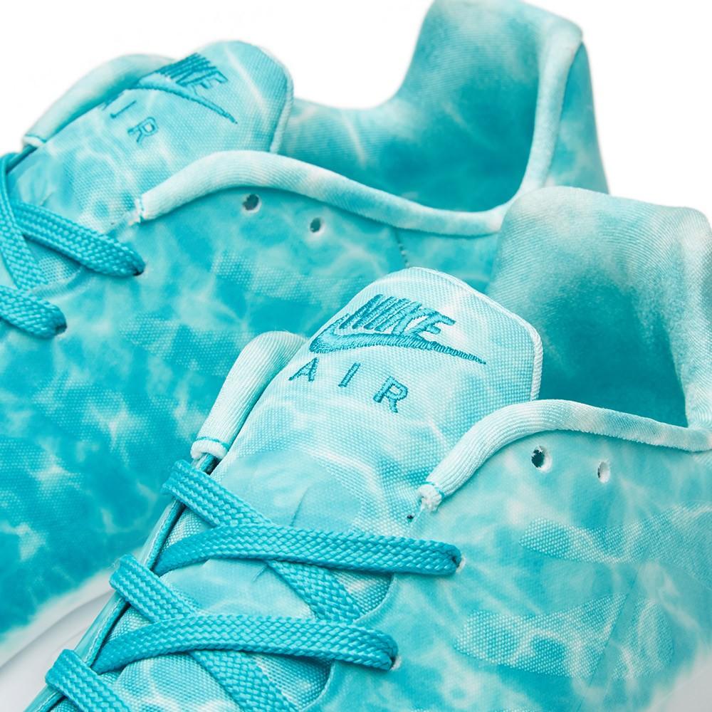 NIKE AIR MAX PLUS GPX PREMIUM SP Turbo Green & White — UK 3 | EU 35.5 | US 3.5 — Lifestyle View