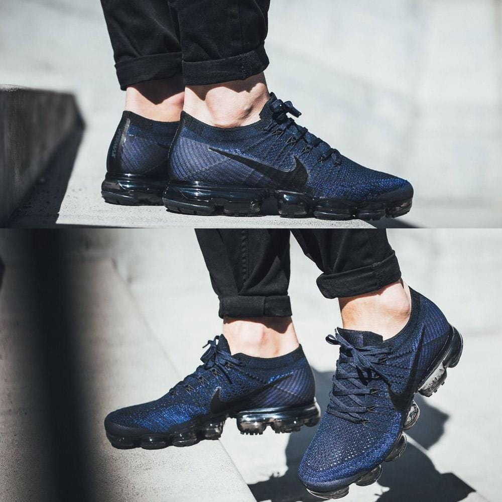 Nike Air VaporMax Flyknit Collegiate Navy — UK 3 | EU 35.5 | US 3.5 — Side View
