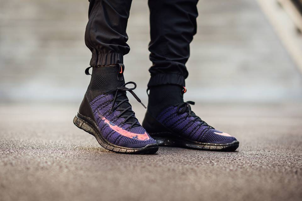 NIKE FREE FLYKNIT MERCURIAL Black & Bright Crimson — UK 3 | EU 35.5 | US 3.5 — Top View