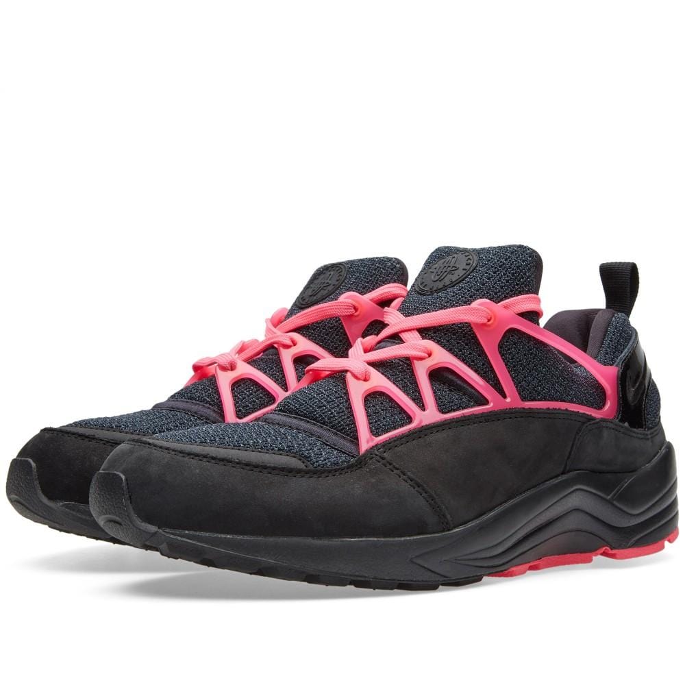 NIKE AIR HUARACHE LIGHT FC Black & Pink Flash — UK 3 | EU 35.5 | US 3.5 — Side View