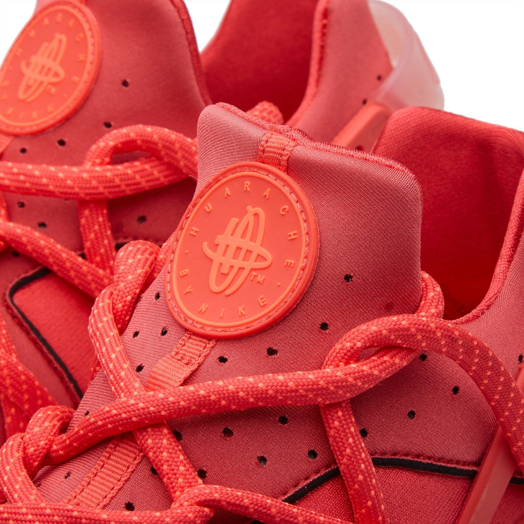 NIKE AIR HUARACHE NM 'HOT LAVA' Rio & Hot Lava — UK 3 | EU 35.5 | US 3.5 — Detail View