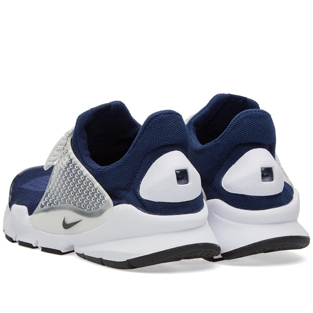 Nike Sock Dart Midnight Navy — UK 3 | EU 35.5 | US 3.5 — Lifestyle View