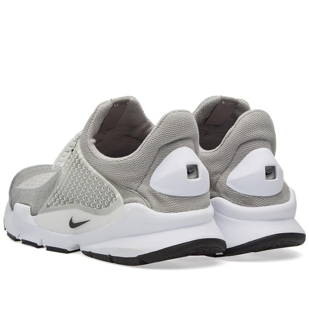 Nike Sock Dart Medium Grey — UK 3 | EU 35.5 | US 3.5 — Lifestyle View
