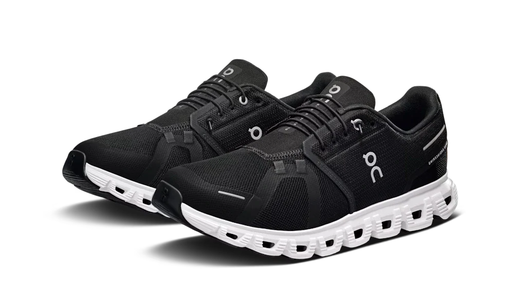 On Running Cloud 6 Black White