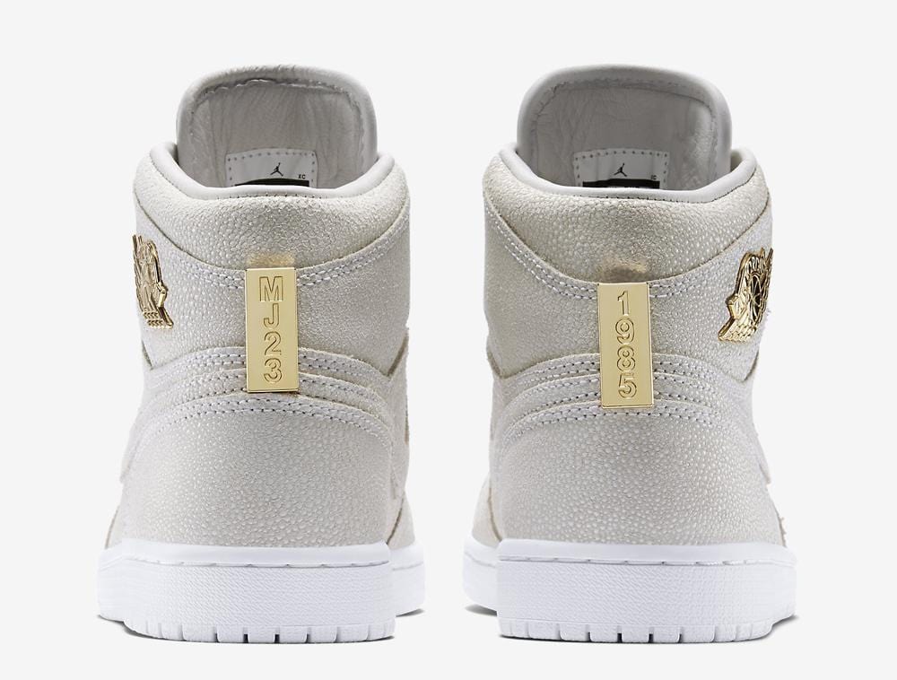 Air Jordan 1 Retro High Pinnacle White Metallic Gold — UK 3 | EU 35.5 | US 3.5 — Top View