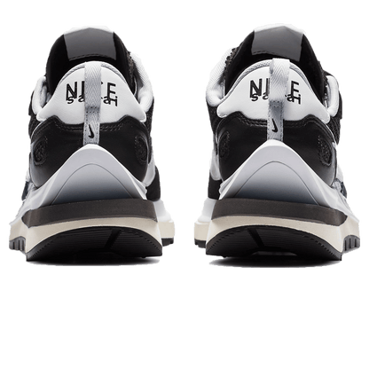 sacai x Nike VaporWaffle 'Black White' — UK 3 | EU 35.5 | US 3.5 — Back View