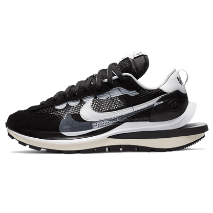 sacai x Nike VaporWaffle 'Black White' — UK 3 | EU 35.5 | US 3.5 — Front View