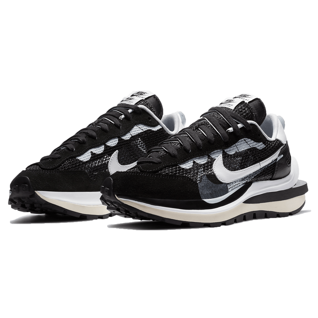 sacai x Nike VaporWaffle 'Black White' — UK 3 | EU 35.5 | US 3.5 — Side View
