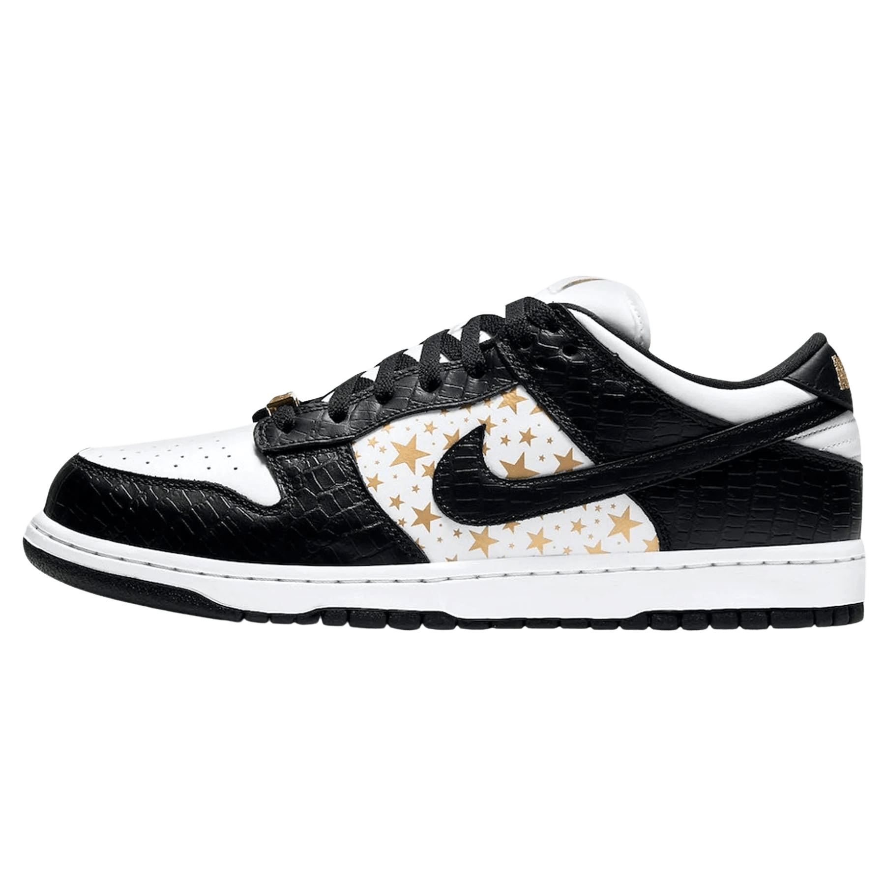 Supreme x Nike Dunk Low OG SB QS 'Black' — UK 3 | EU 35.5 | US 3.5 — Front View