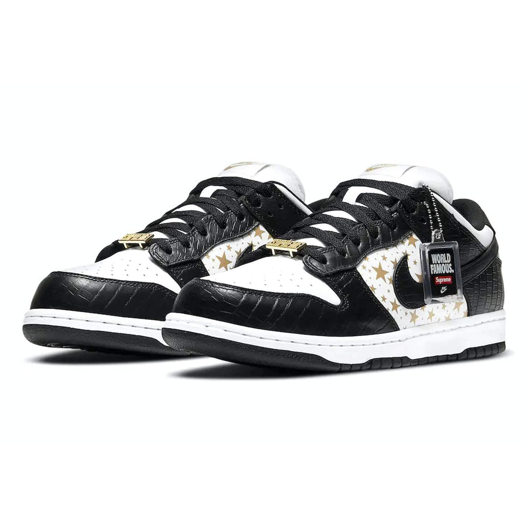 Supreme x Nike Dunk Low OG SB QS 'Black' — UK 3 | EU 35.5 | US 3.5 — Side View