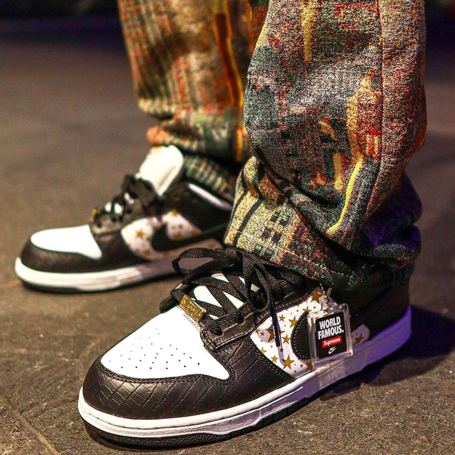 Supreme x Nike Dunk Low OG SB QS 'Black' — UK 3 | EU 35.5 | US 3.5 — Lifestyle View