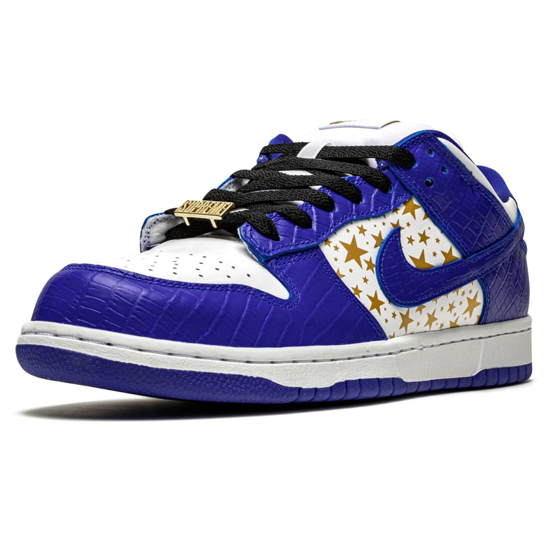 Supreme x Nike Dunk Low OG SB QS 'Hyper Royal' — UK 3 | EU 35.5 | US 3.5 — Top View