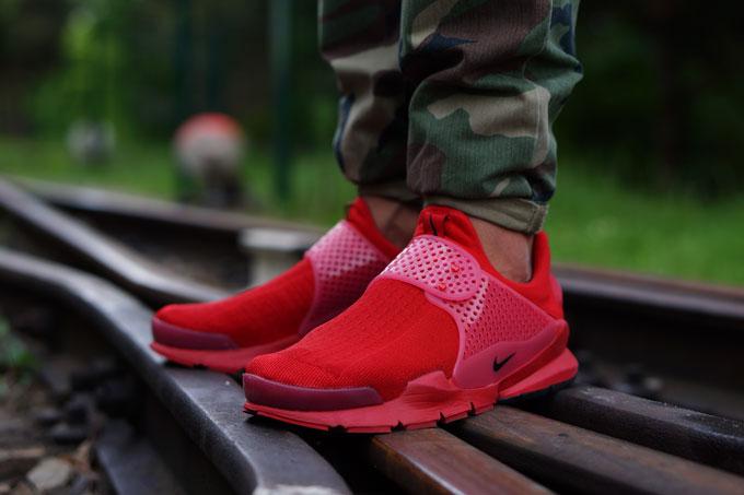 Nike Special Project Sock Dart SP 'Independence Day' Pack Varsity Red — UK 3 | EU 35.5 | US 3.5 — Lifestyle View