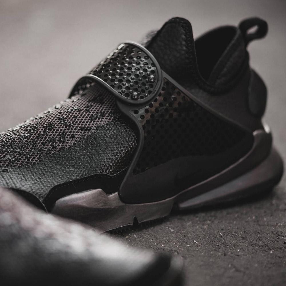Nike x Stone Island Sock Dart Mid - Black & Sail — UK 3 | EU 35.5 | US 3.5 — Back View