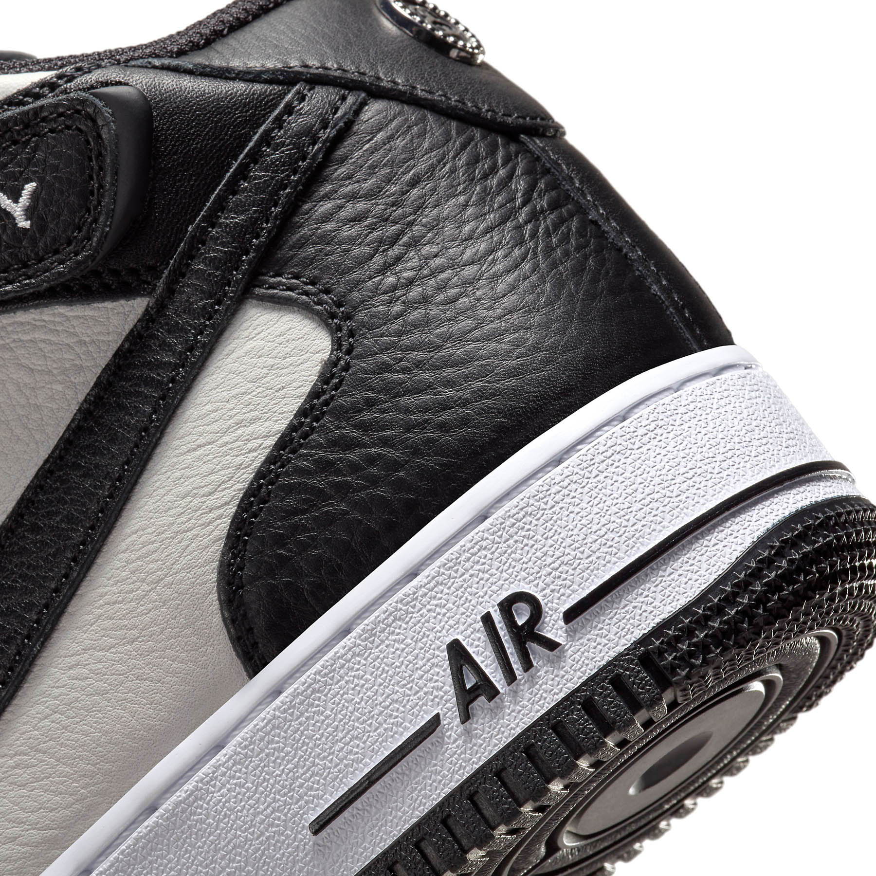 Stussy x Nike Air Force 1 Mid 'Black White' — UK 3 | EU 35.5 | US 3.5 — Alternate View 7