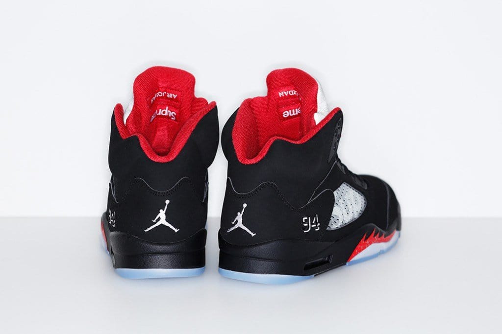 AIR JORDAN 5 RETRO SUPREME "SUPREME" Black — UK 3 | EU 35.5 | US 3.5 — Detail View