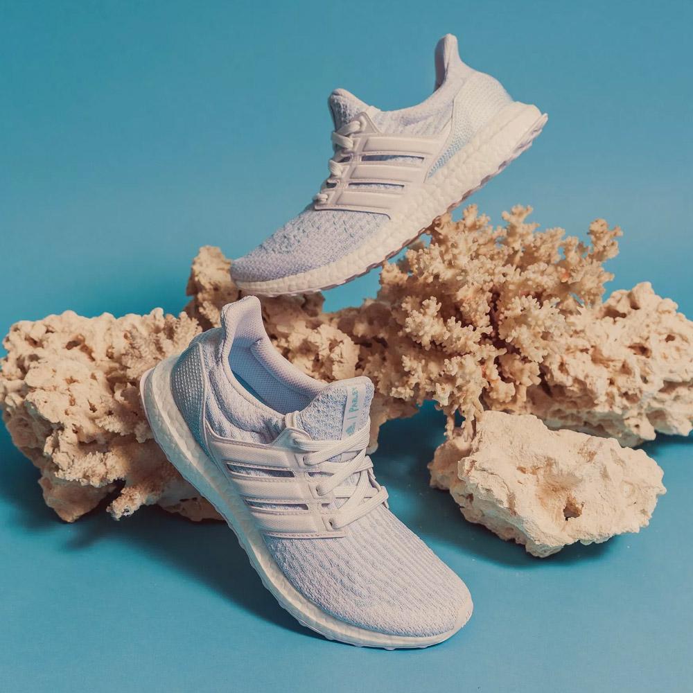 Parley x adidas Ultra Boost 3.0 Icey Blue — UK 3.5 | EU 36 | US 4 — Side View