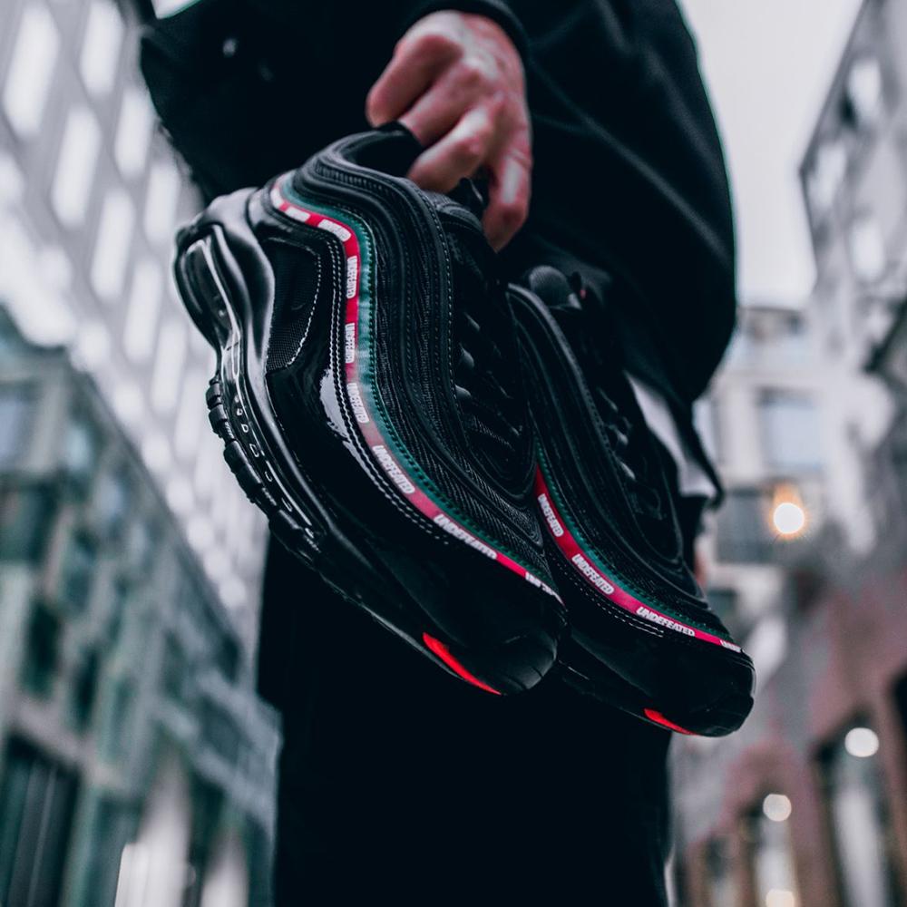 Undefeated x Nike Air Max 97 OG Black — UK 3 | EU 35.5 | US 3.5 — Alternate View 7