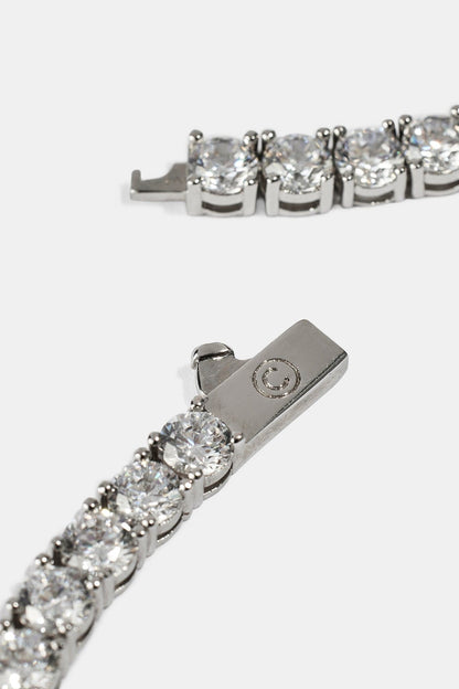 Cernucci Tennis Chain - 5mm - White — 16" — Back View