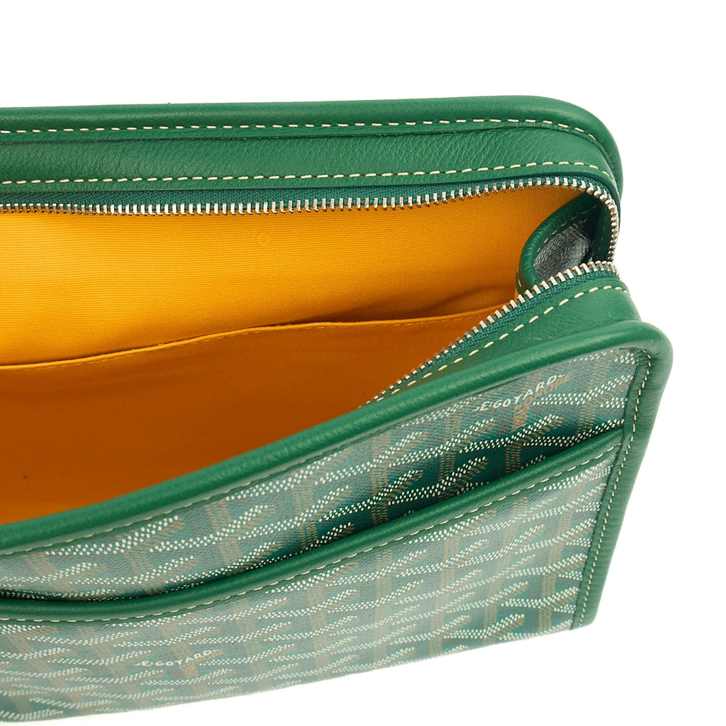 Goyard Clutch Jouvence Toiletry Pouch MM in Green, Leather — Detail View
