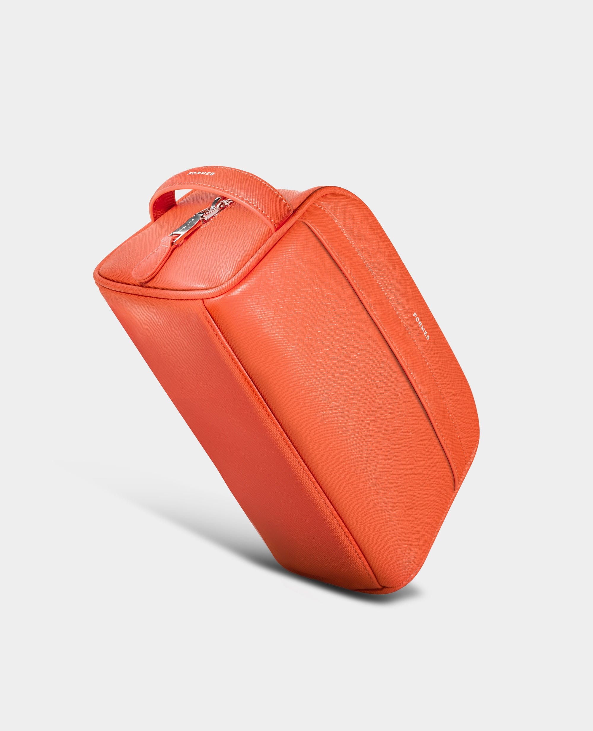 Formes Luxe Washbag Magna — Back View