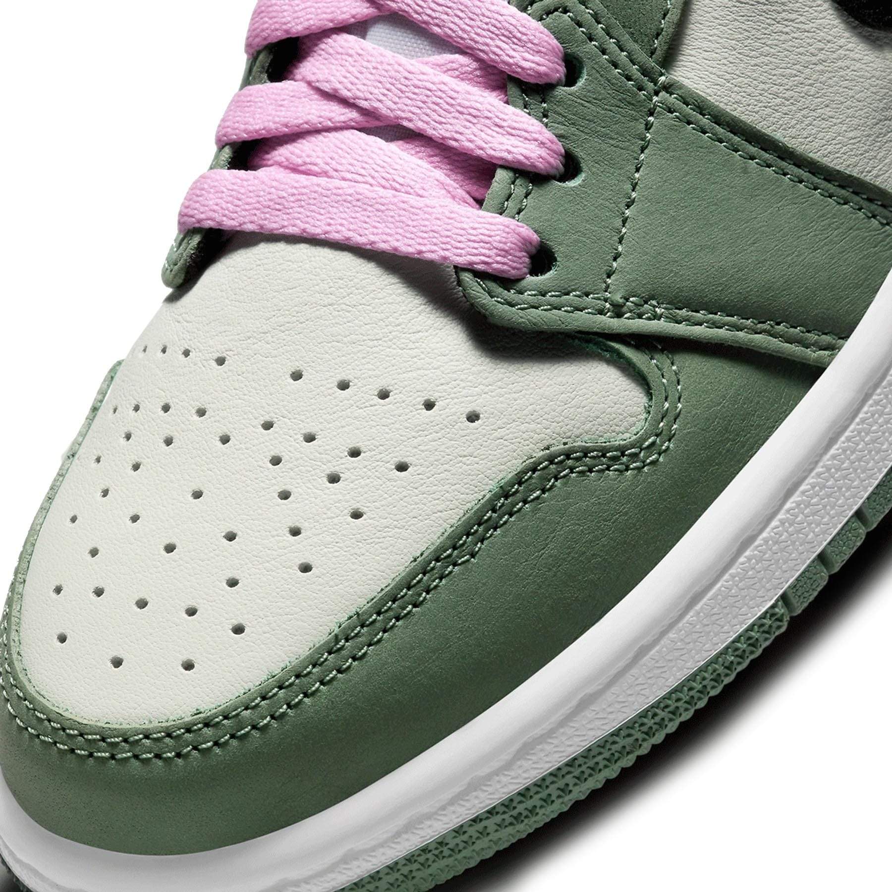 Air Jordan 1 Wmns Mid SE 'Dutch Green' — UK 2.5 | EU 35.5 | US 5 — Alternate View 7