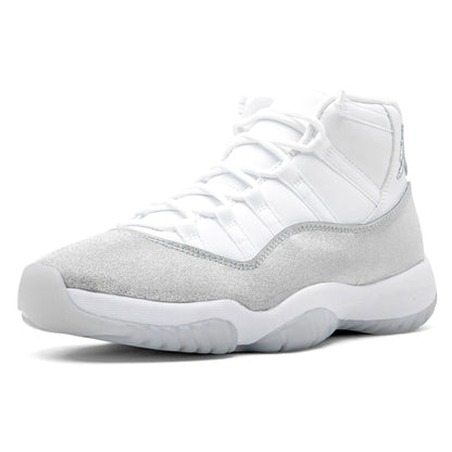 Air Jordan 11 Wmns Retro 'Vast Grey' — UK 2.5 | EU 35.5 | US 5 — Top View