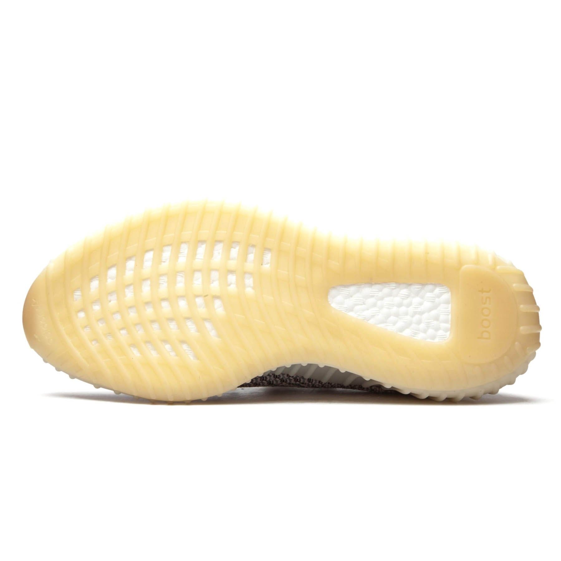 adidas Yeezy Boost 350 V2 'Ash Pearl' — UK 3.5 | EU 36 | US 4 — Detail View