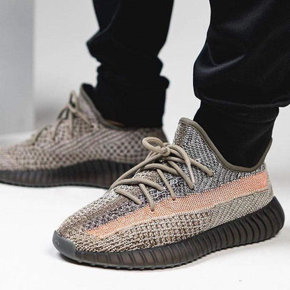 adidas Yeezy Boost 350 V2 'Ash Stone' — UK 3.5 | EU 36 | US 4 — Detail View